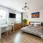Ap. Olimpia 1 Pok. 2 Osoby, Downtown, Free Parking Apartment *