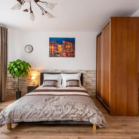 Apartment Ap. Olimpia 1 Pok. 2 Osoby, Downtown, Free Parking *